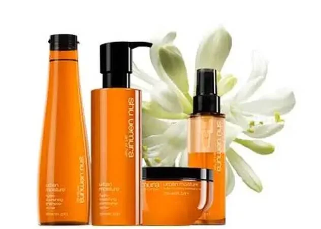 hydratation urbaine pour les cheveux secs